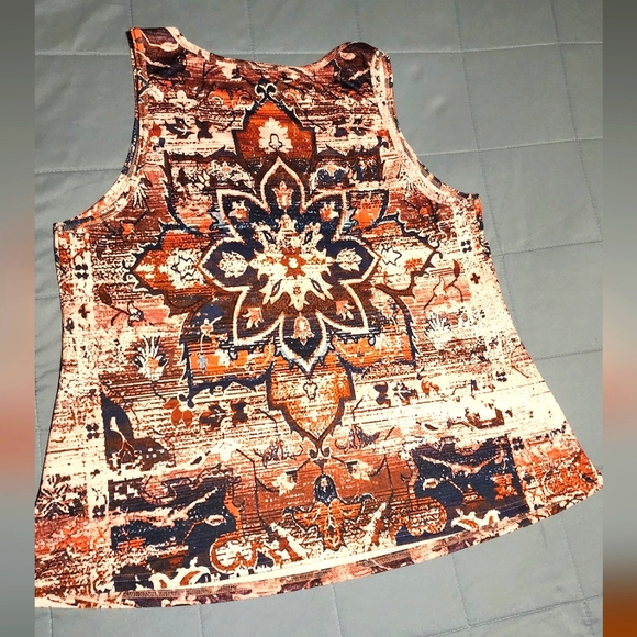 Shein Curve - Picture 2 of 3